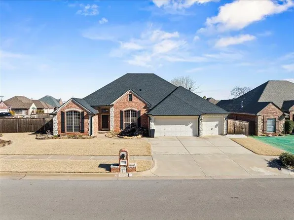 17120 Wales Green Ave, Edmond, OK 73012