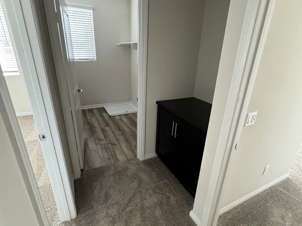 (undisclosed Address), Highland, CA 92346