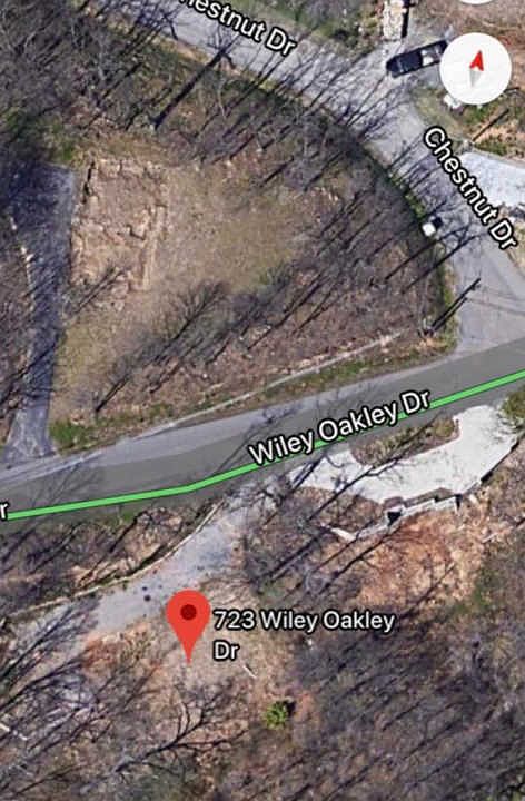 2nd image of 723 Wiley Oakley Dr