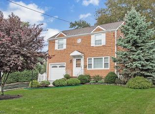 100 The Fairway Cedar Grv, Cedar Grove, NJ 07009