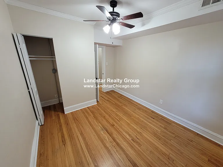 716 Reba Pl #3S — Photo 9