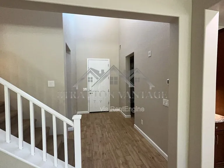 945 W Yellowstone Way — Photo 19