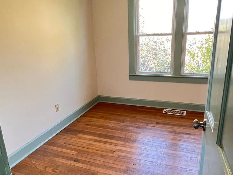 83 East St — Photo 11