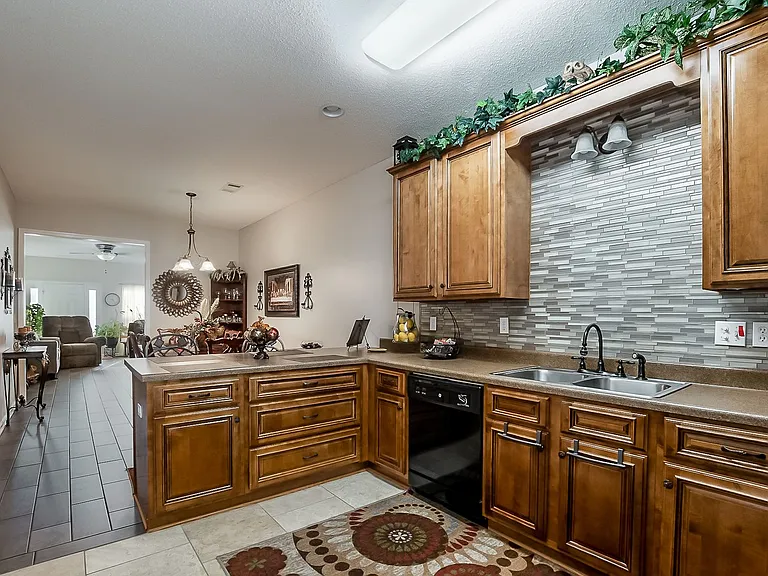 6482 Covington Villas Ln — Photo 12