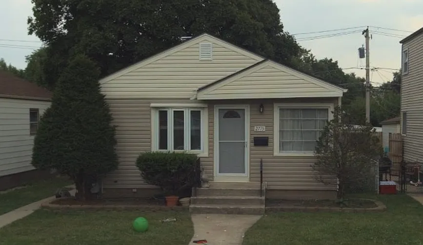2715 122nd Pl photo 1