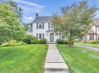 97 Newport Ave, West Hartford, CT 06107