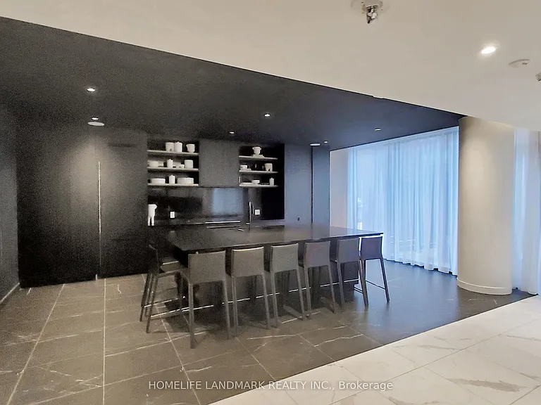20 Edward St #616 — Photo 45