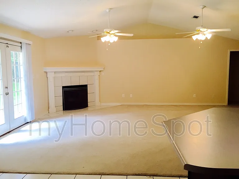 6805 Cedar Lake Dr — Photo 5
