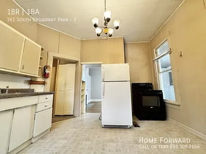 361 S Broadway Park #2 — Photo 10