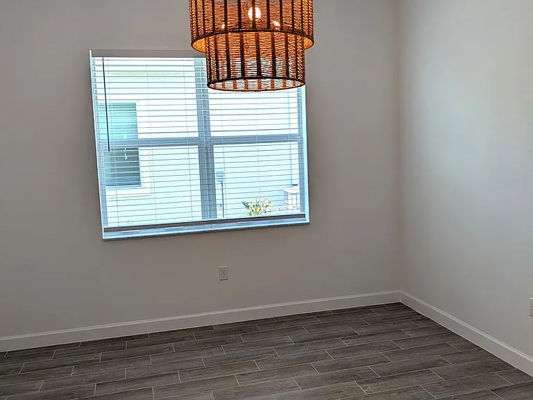 1332 SE Willow Oaks St — Photo 14