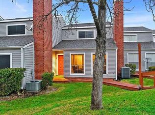 1500 Olympia Way #32, College Station, TX 77845