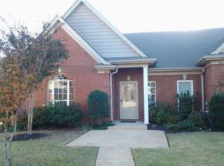 822 Martin Cir S, Hernando, MS 38632