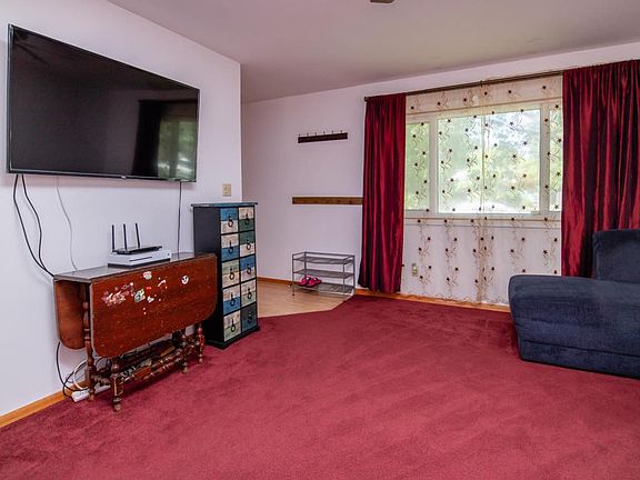 Living Room Opposite View