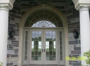 4108 Northgate Dr, Spring Grove, IL 60081