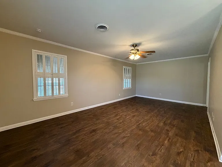 4416 Granbury Rd — Photo 6
