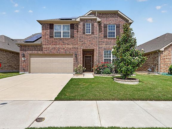 2nd image of 940 Crest Breeze Dr