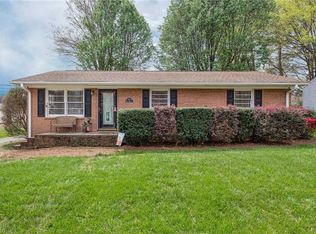 798 W Jackson St, Stoneville, NC 27027