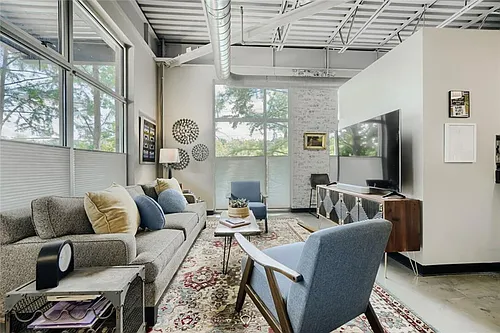 5200 Peachtree Rd #3208 Photo 1