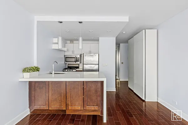 Rented by Compass | media 13