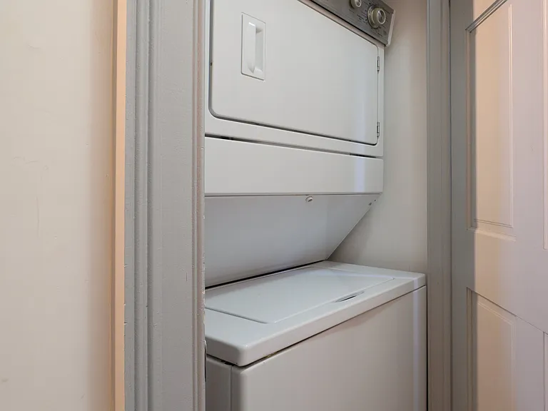 54 Mechanic St #2 — Photo 21
