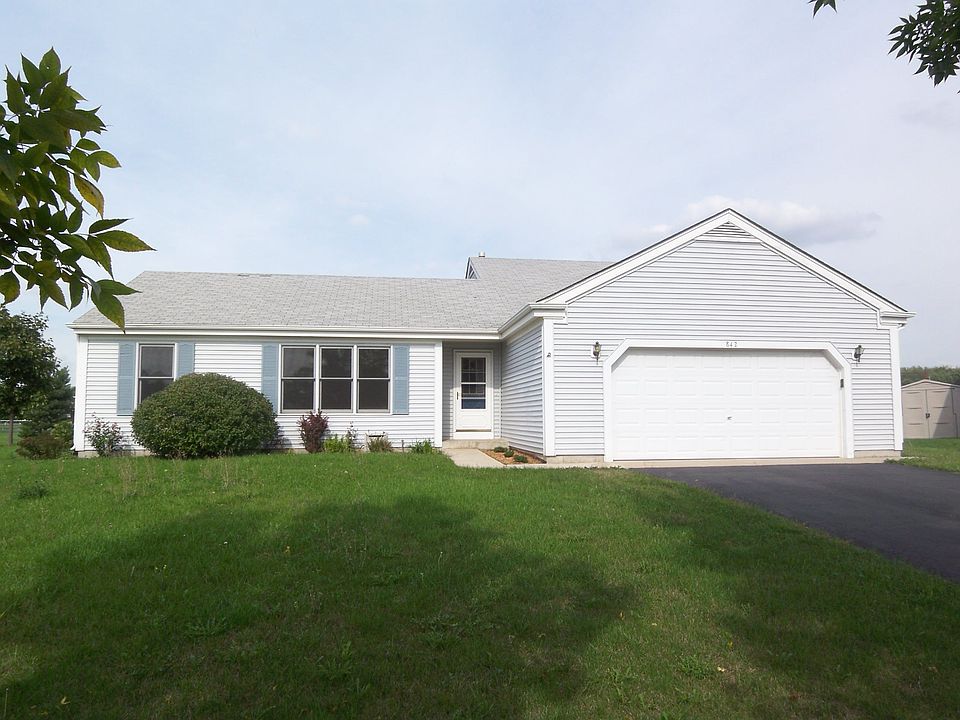1st image of 842 Buttonwood Ct