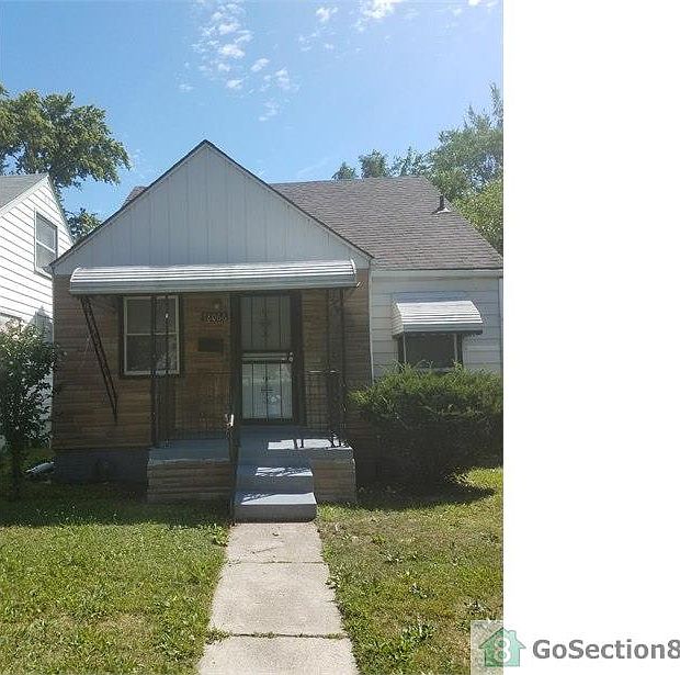 1st image of 18066 Hull St
