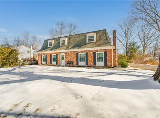 157 Bart Dr, Poughkeepsie, NY 12603