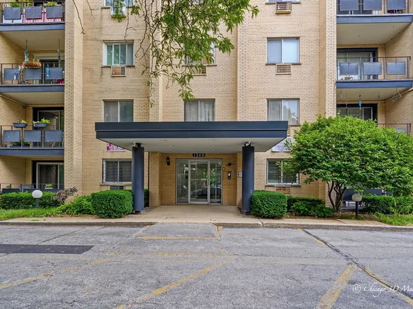 1340 W Touhy Ave APT 202, Chicago, IL 60626
