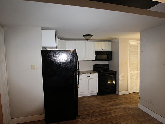 4th image of 69 Jewett Ave