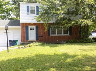 809 S Norbury Ave, Lombard, IL 60148