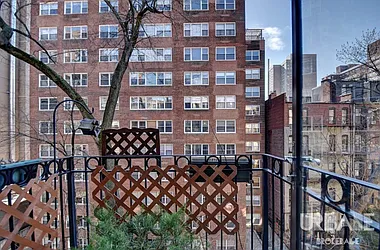 Rented by Urbane Brokerage