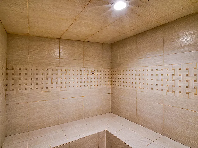 18911 Collins Ave #506 — Photo 77