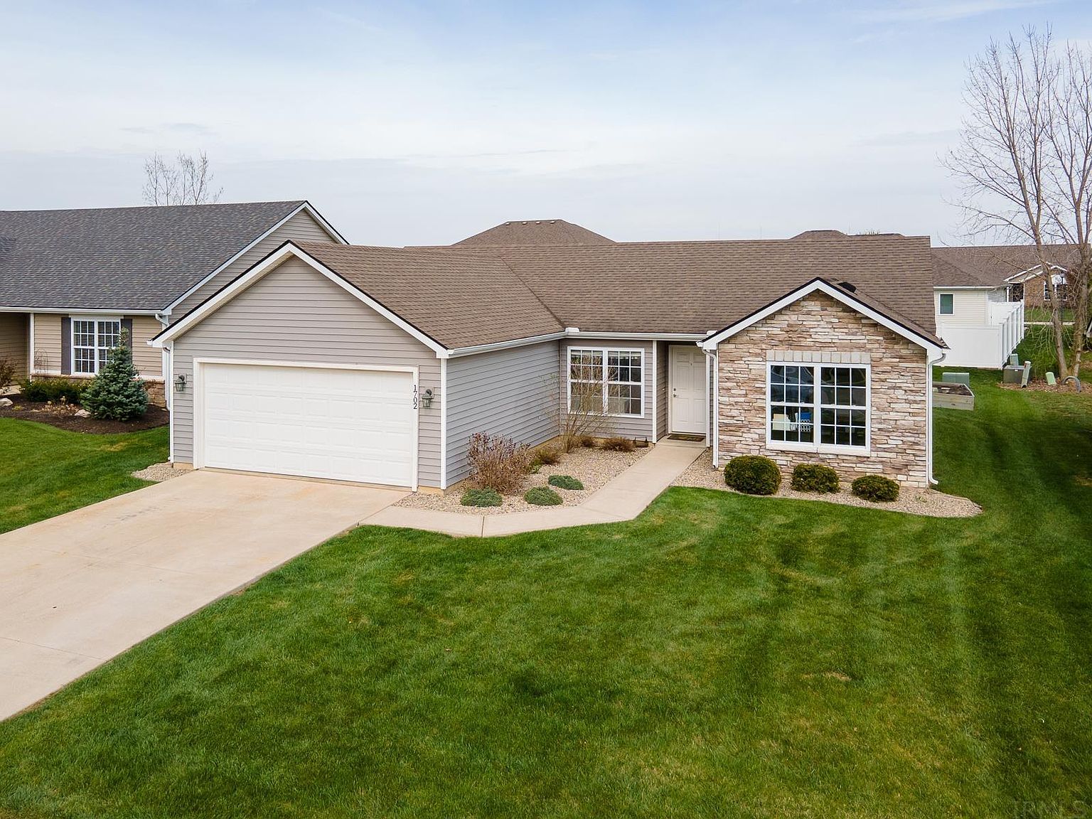 1702 Midsummer Night Cv, Fort Wayne, IN 46818 Zillow