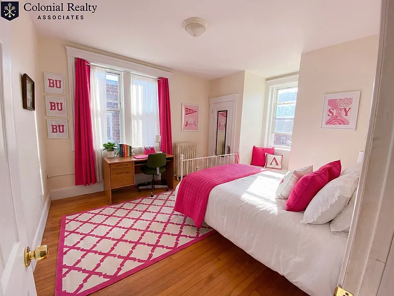 64 Egmont St #6B — Photo 6