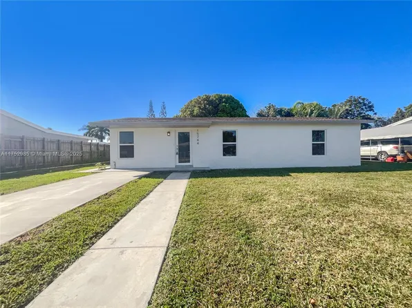 15744 SW 304th Ter, Homestead, FL 33033