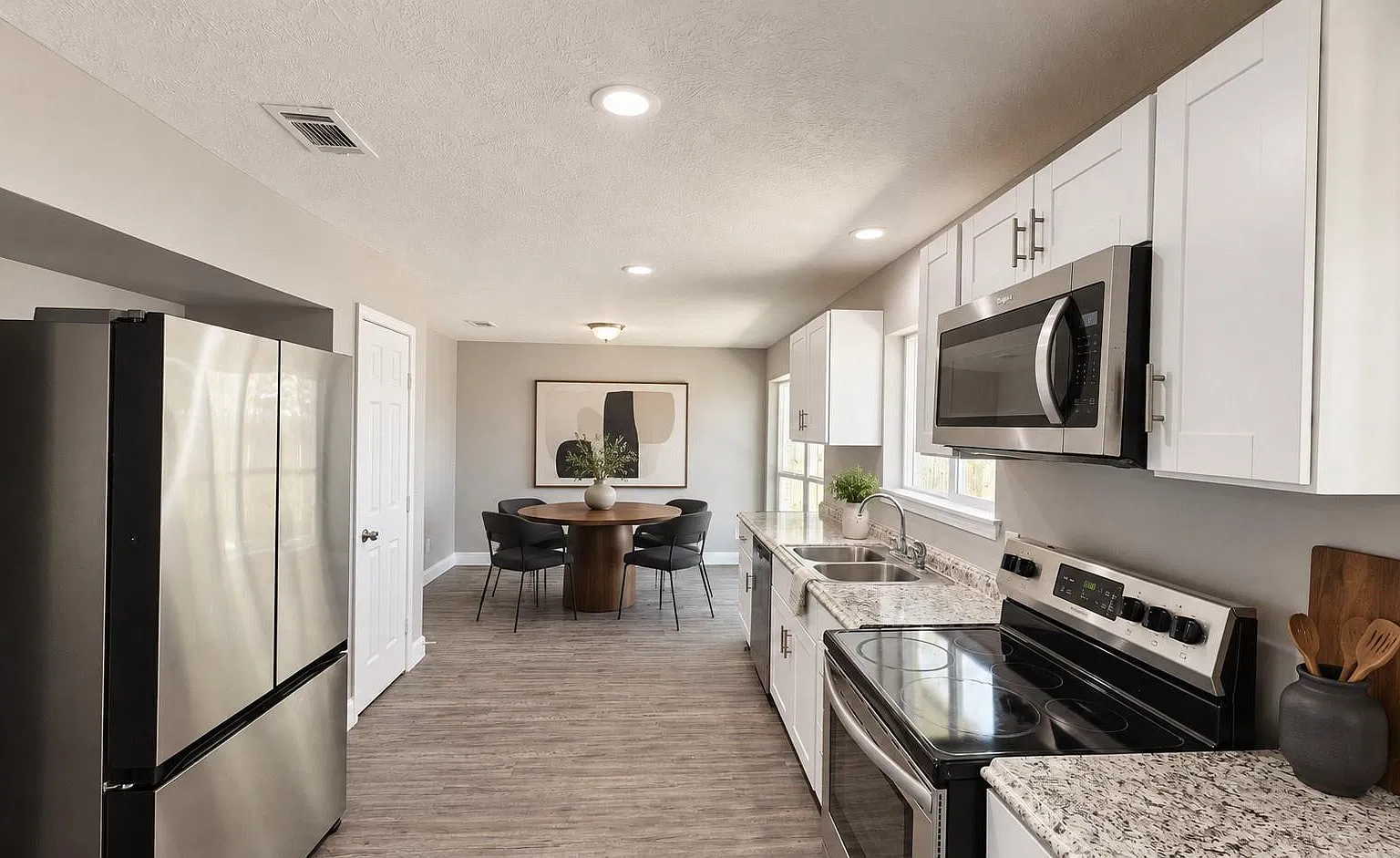 3 bed, 2.0 bath, 1671 sqft, $2,000 — Photo 4