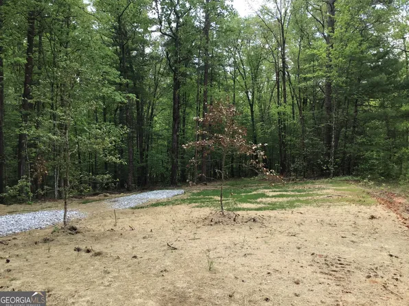 684 McCrackin Rd, Lakemont, GA 30552