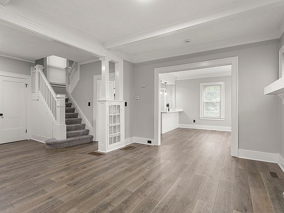 5th image of 4115 Montgomery St