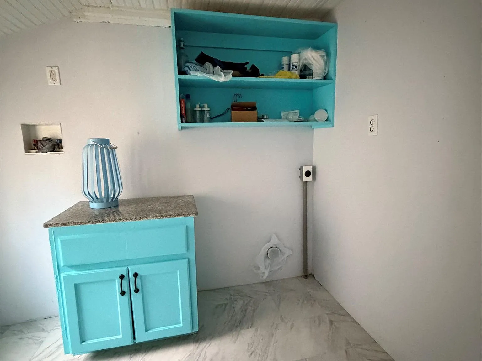 2 bed, 2.0 bath, 1072 sqft, $1,970 — Photo 2