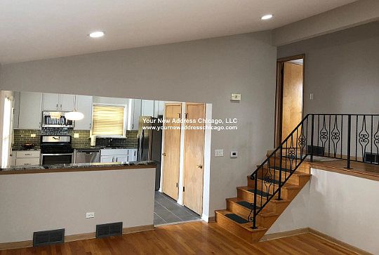2nd image of 220 N Hale Ave