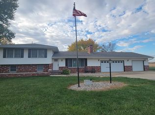 63805 730th Rd, Auburn, NE 68305