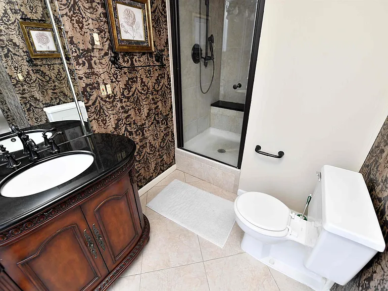 123 SW Jefferson Ave #E16NE — Photo 27