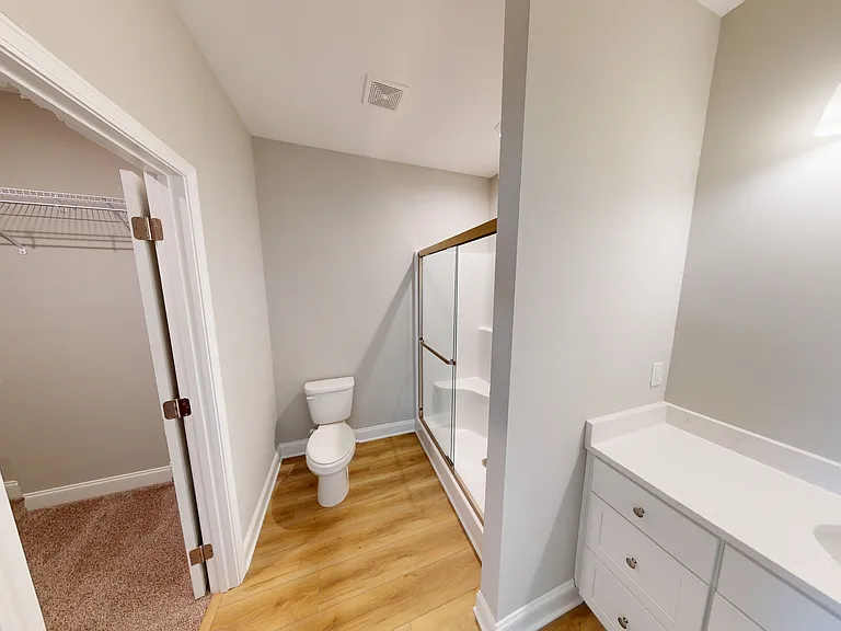 1044 Moen Loop — Photo 14