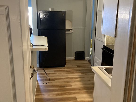 5th image of 5520 Floy Ave