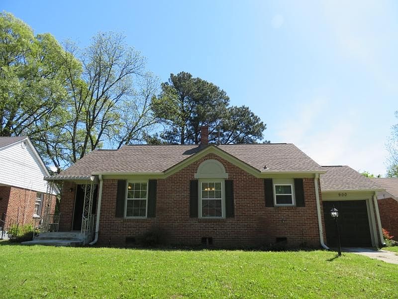 1st image of 900 Parkhaven Ln