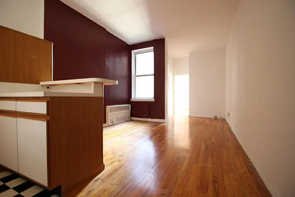 Rented by Keller Williams NYC | media 18