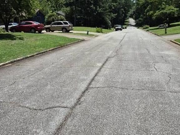 5th image of 1538 Stoneleigh Hill Rd
