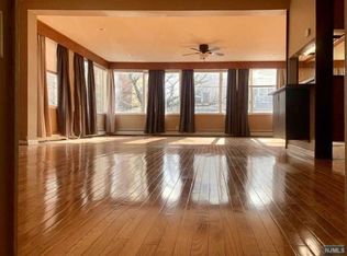 2 46th St, Weehawken, NJ 07086