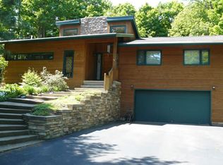 2 Northwood Ln, Marquette, MI 49855