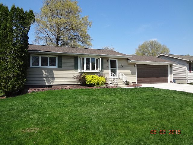 1st image of 109 Dawn Dr